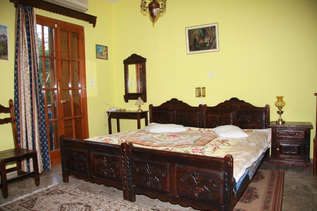 Katerina Hotel Tolo Bilik gambar