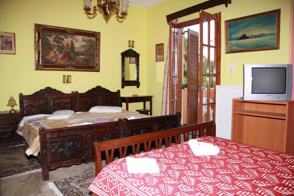 Katerina Hotel Tolo Luaran gambar
